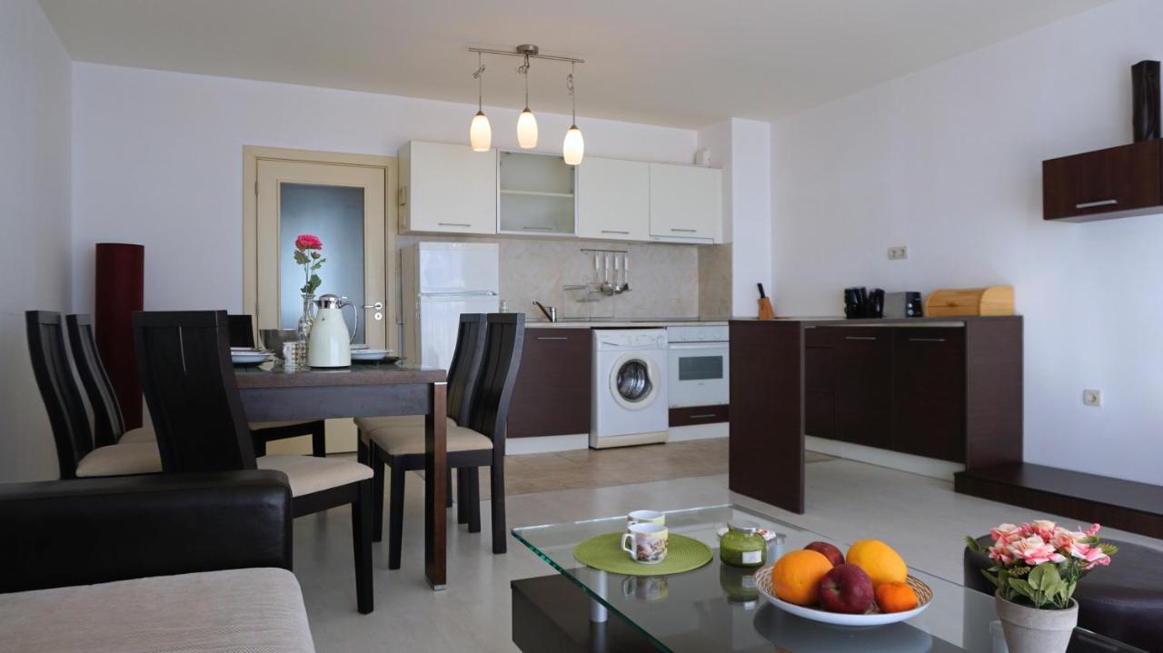 Апартаменти Свети Георги - Saint George Apartments Kavarna Exterior foto