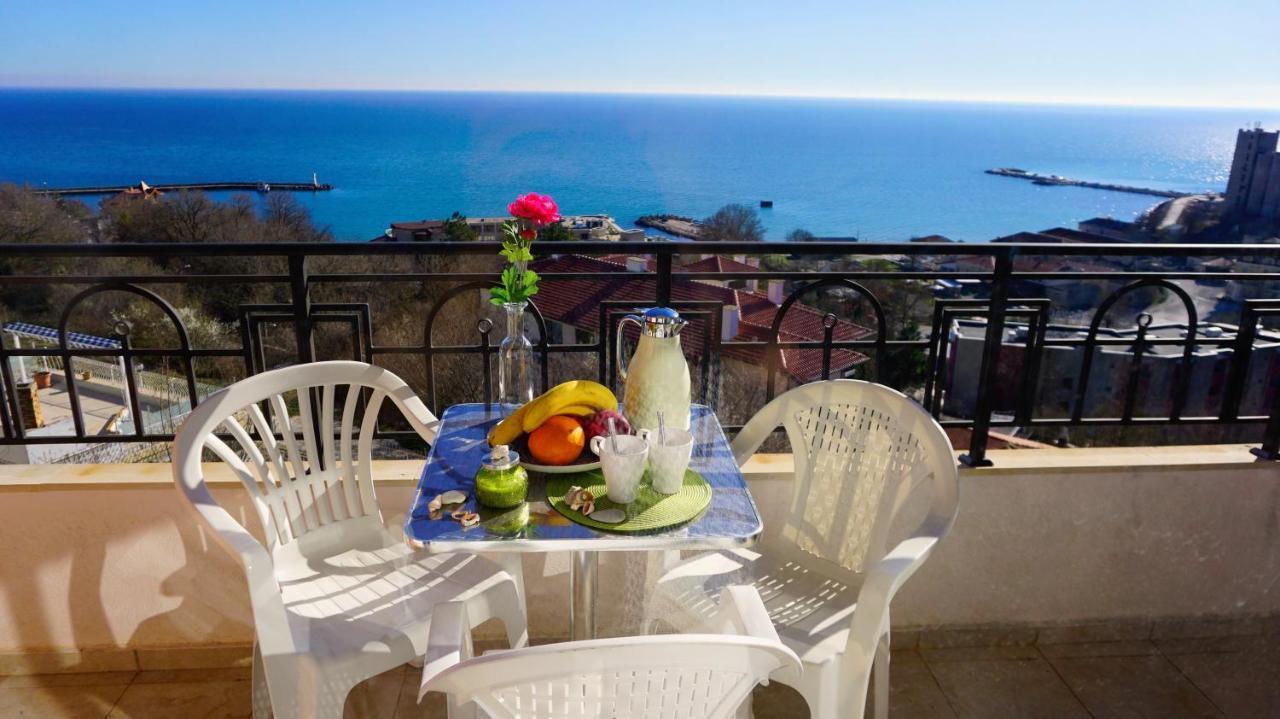 Апартаменти Свети Георги - Saint George Apartments Kavarna Exterior foto