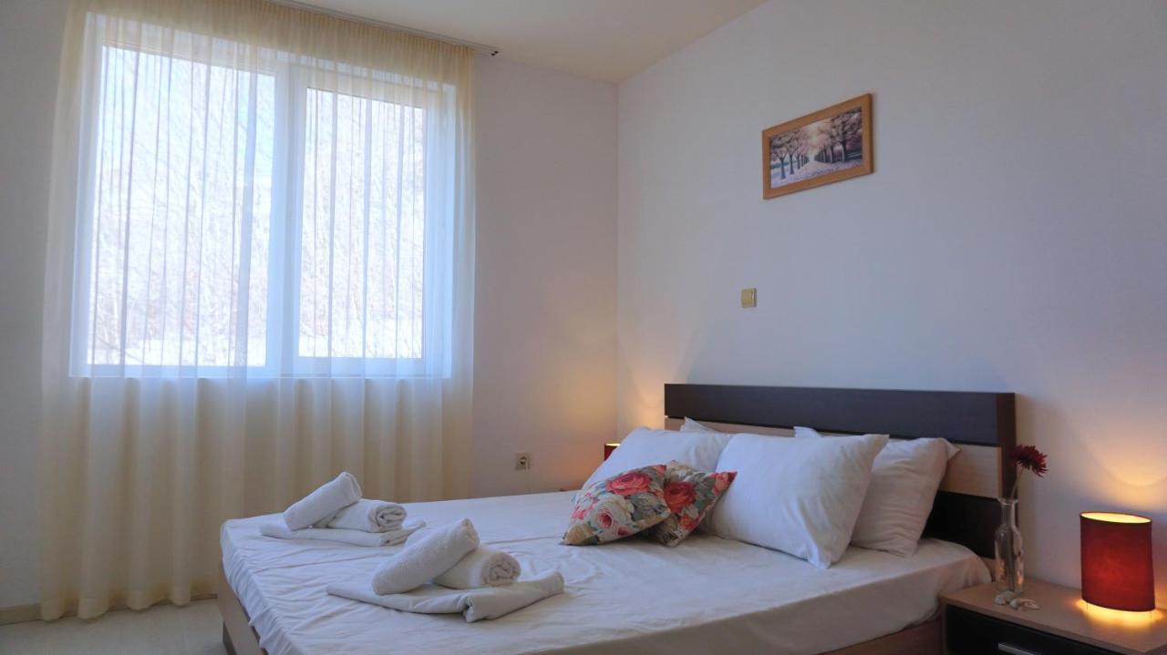 Апартаменти Свети Георги - Saint George Apartments Kavarna Exterior foto