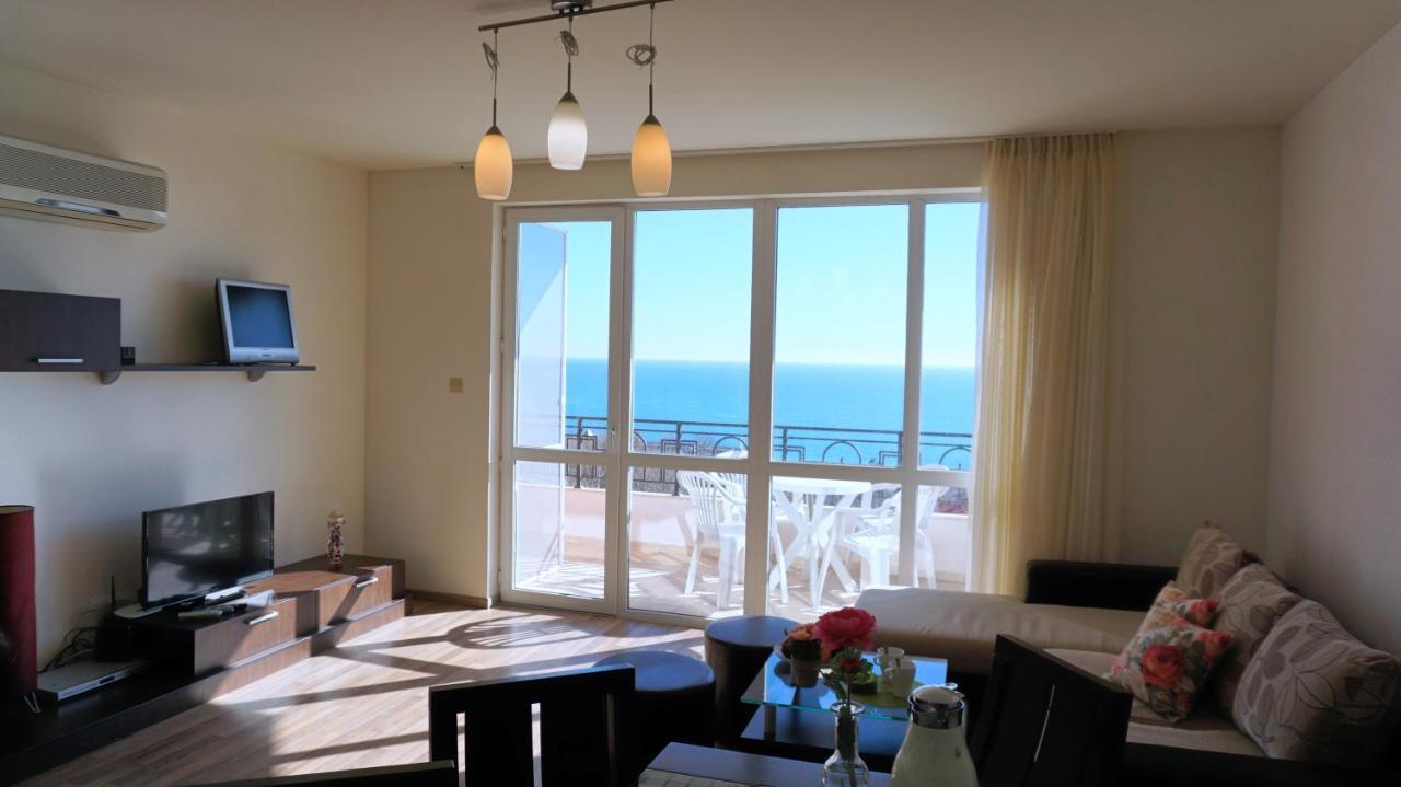 Апартаменти Свети Георги - Saint George Apartments Kavarna Exterior foto