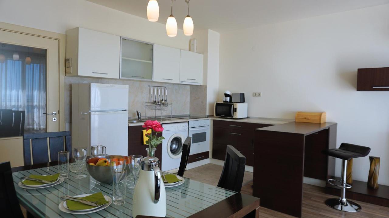 Апартаменти Свети Георги - Saint George Apartments Kavarna Exterior foto