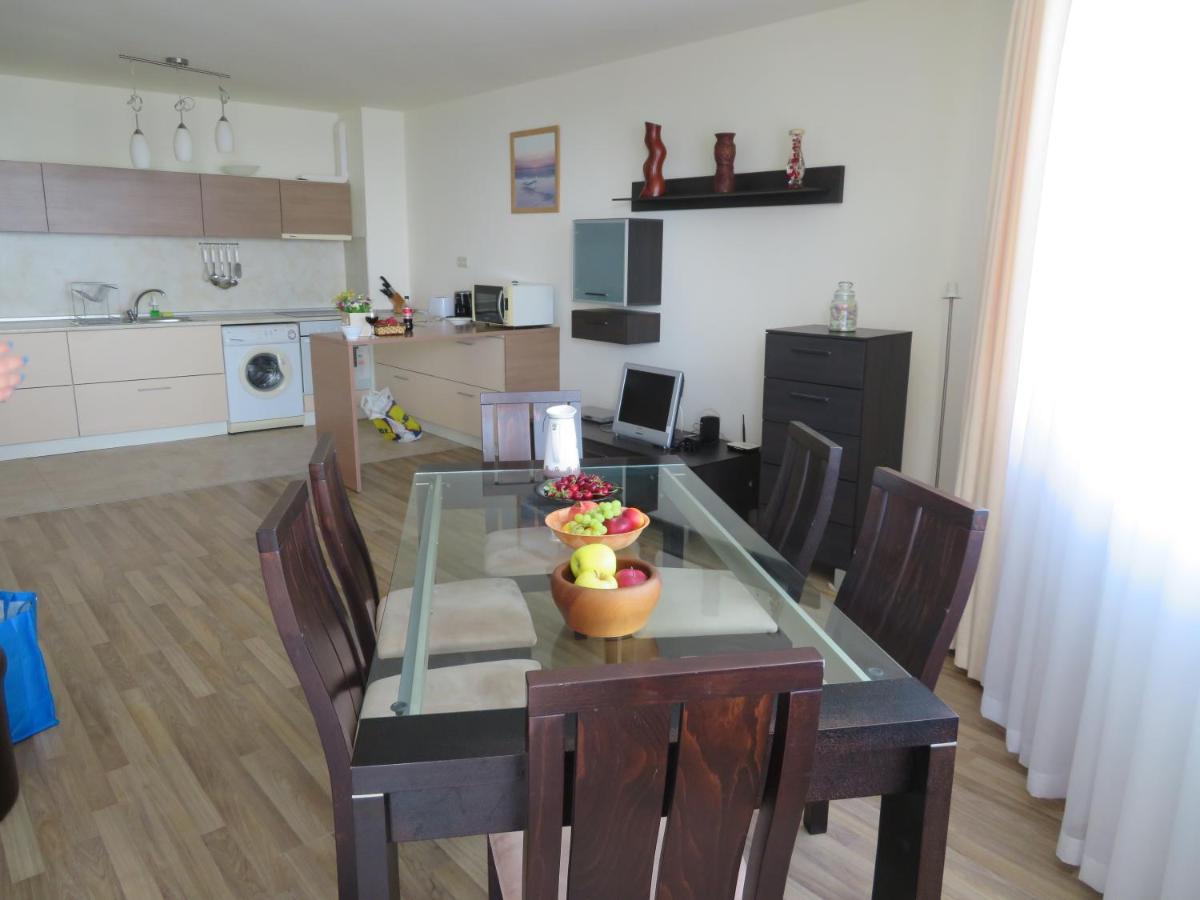 Апартаменти Свети Георги - Saint George Apartments Kavarna Exterior foto