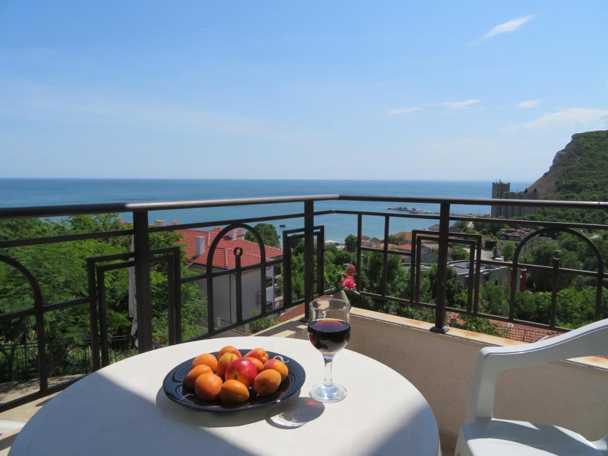 Апартаменти Свети Георги - Saint George Apartments Kavarna Exterior foto