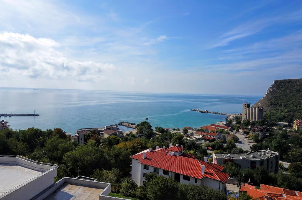 Апартаменти Свети Георги - Saint George Apartments Kavarna Exterior foto
