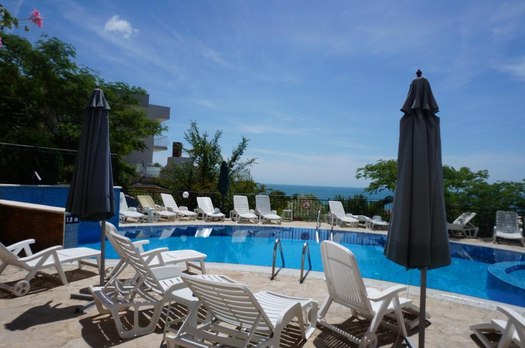 Апартаменти Свети Георги - Saint George Apartments Kavarna Exterior foto